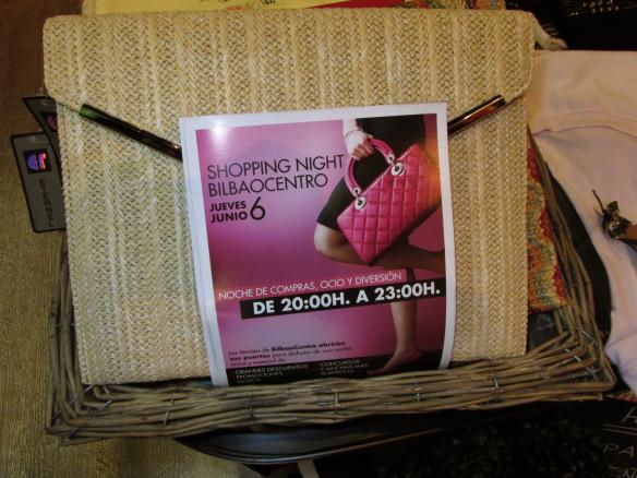 Shopping Night Bilbao :) 13