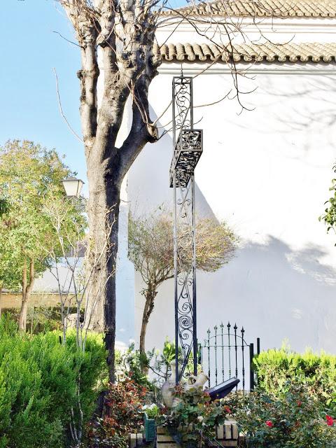 Cruz de la Iglesia de San Sebastián.