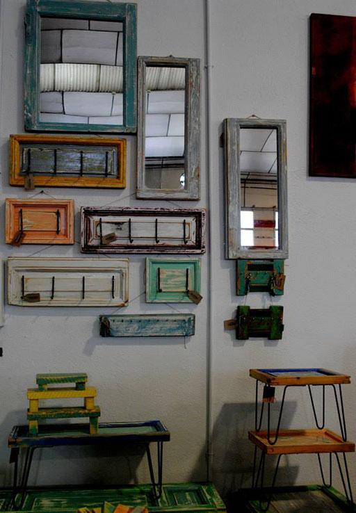 Mercadillo Objetos y prendas de artistas y artesanos en el Mercadillo Chic de El Encinar de los Reyes