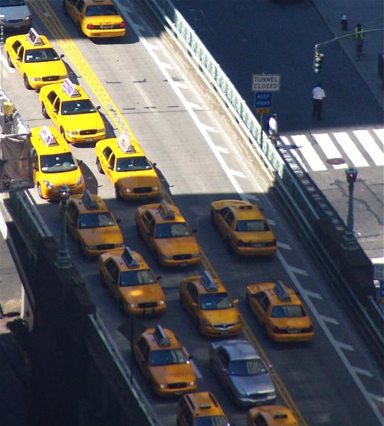 Transporte desde el aeropuerto JFK en Nueva York Hilera taxi