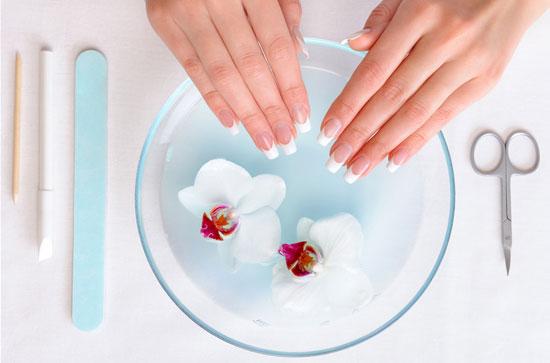 Todo lo que necesitas saber sobre la manicura limpiar antes de hacer la manicura