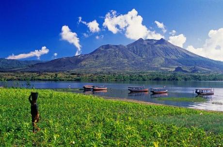 Indonesia, Bali, Batur lake and volcano