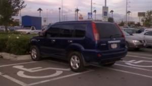 Multarán a los coches mal estacionados en aparcamiento para discapacitados de los Centros Comerciales de San Nicolás de los Garza - México Multarán a los coches mal estacionados en aparcamiento para discapacitados de los Centros Comerciales de San Nicolás de los Garza - México