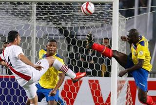 PERÚ SIGUE SOÑANDO CON EL MUNDIAL TRAS VENCER A ECUADOR PERÚ SIGUE SOÑANDO CON EL MUNDIAL TRAS VENCER A ECUADOR