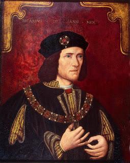 Un Tirano en el Trono de Inglaterra: RICARDO III Un Tirano en el Trono de Inglaterra: RICARDO III