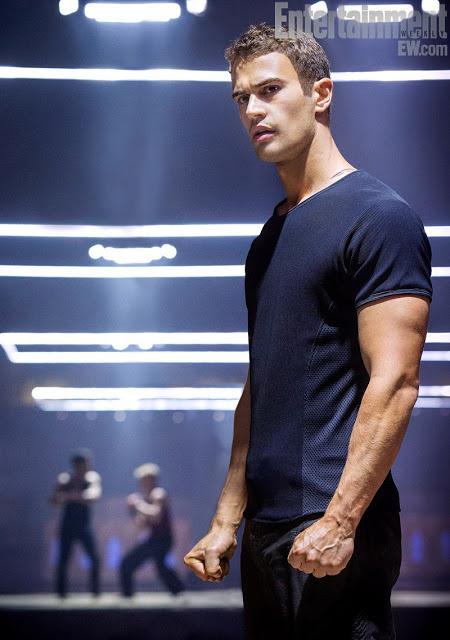 Primera foto de Theo James como Cuatro en Divergente