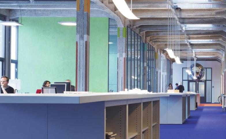 Como Iluminar: LA OFICINA Como Iluminar: LA OFICINA