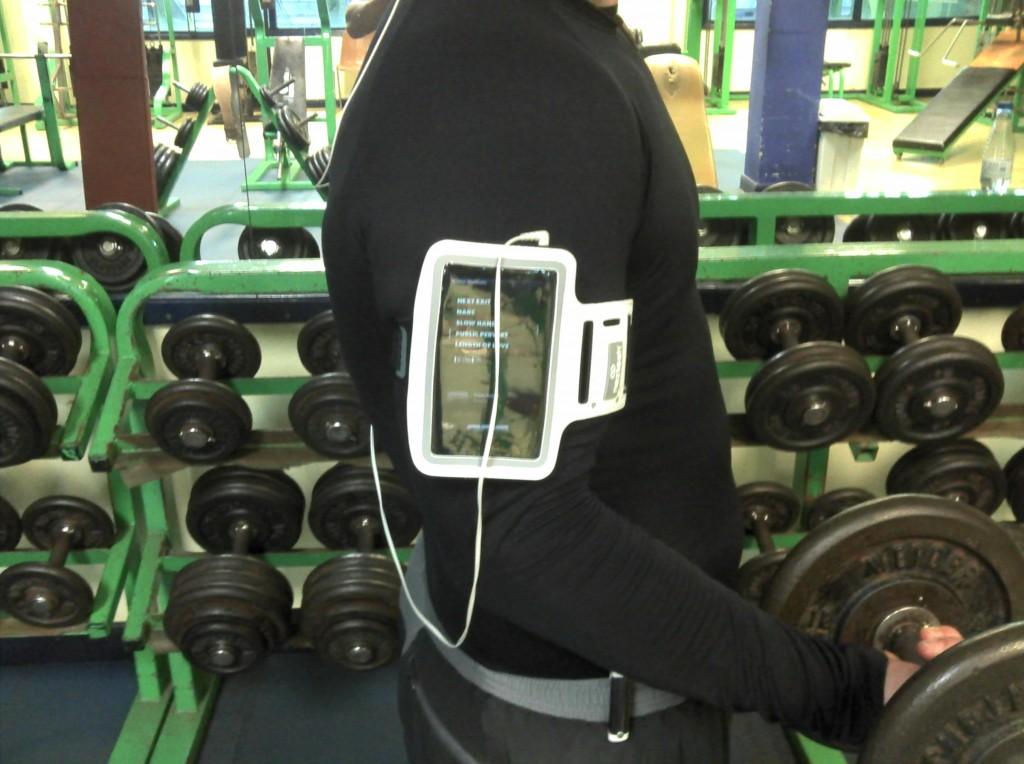 El ganador de brazalete deportivo universal de Naztech Competición de MyTrendyPhone - el ganador