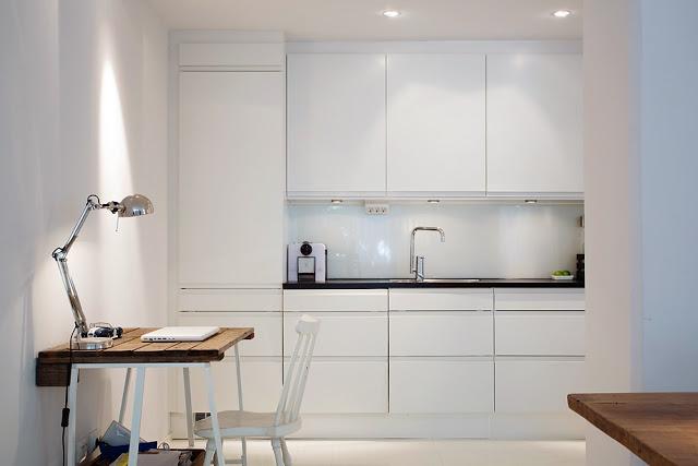 UN APARTAMENTO LOW COST UN APARTAMENTO LOW COST