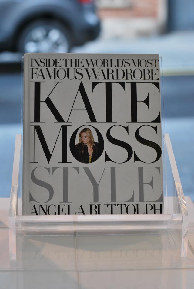 Arrópame y... Von Vonni transformer dress contest Arrópame y... Von Vonni transformer dress contest