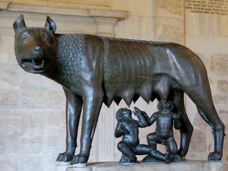 La loba capitolina y el origen de Roma loba 460x345 La loba capitolina y el origen de Roma
