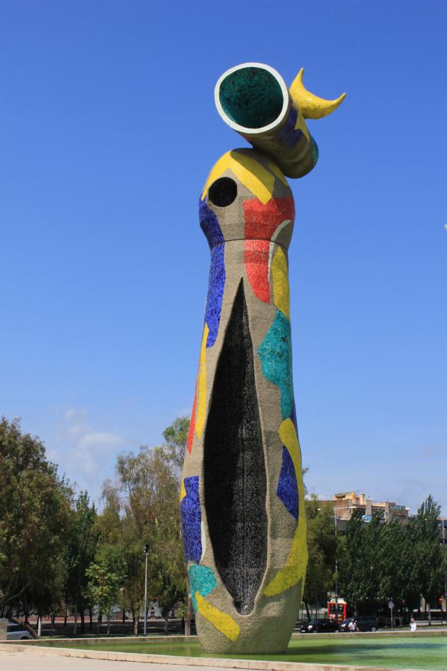 El parque de la tirolina Joan_Miro_-_Dona_i_ocell_(1)