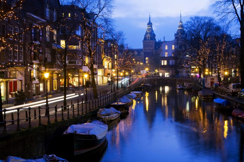 Amsterdam, contraste entre tradición y modernidad