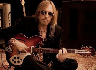 Tom Petty - Crawling back to you (Live) (2008)