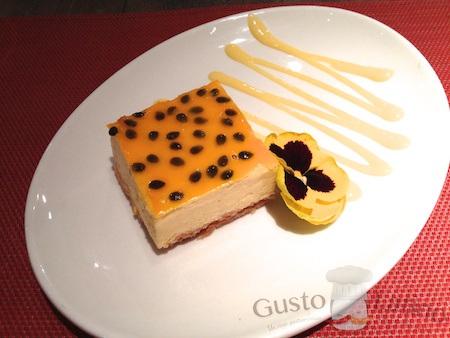 Cenando en Tanta sin Gastón Acurio Tanta postre de maracuyá