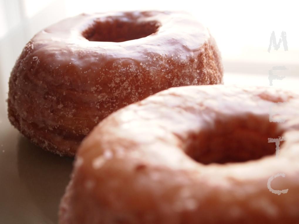 CRONUTS (ni croissant, ni donut) CRONUTS (ni croissant, ni donut)