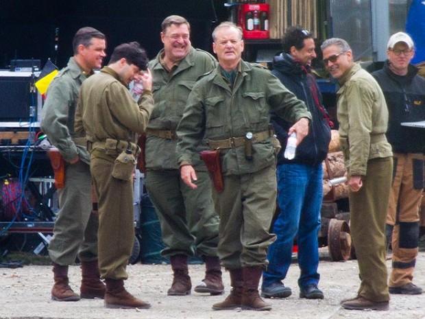 Imágenes desde el set: Bryan Cranston en 'Godzila' y Clooney y compañía en 'Monuments Men'