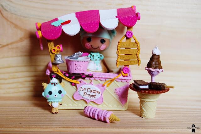 Lalaloopsy Scoops Serves Ice Cream