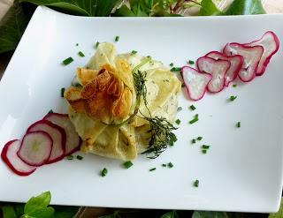 Bulgur especiado con Feta y Tomate Cherry en un Saco Bulgur especiado con Feta y Tomate Cherry en un Saco