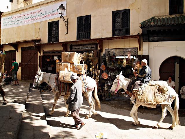 Mercados del mundo: Sololá, Negombo y zoco de Fez