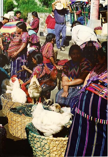 Mercados del mundo: Sololá, Negombo y zoco de Fez