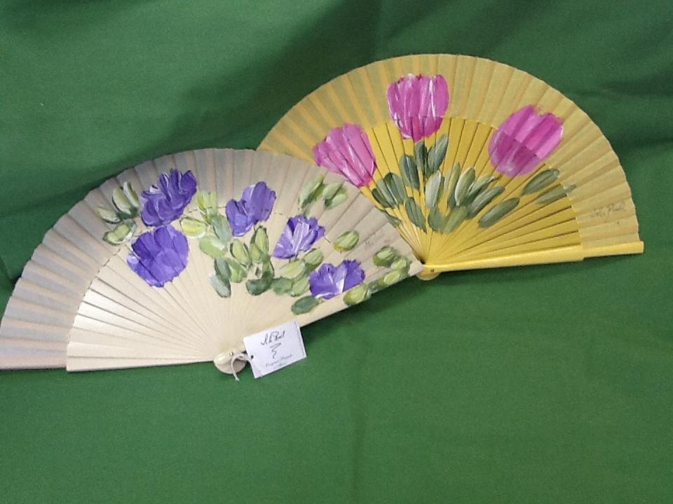 Abanicos pintados a mano Lola Pinel Abanicos pintados a mano Lola Pinel