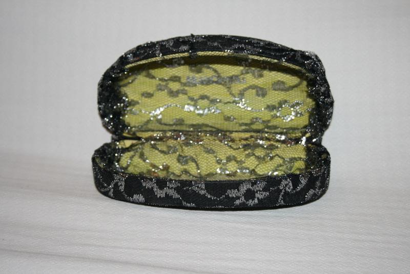 DIY: Clutch Alexander Mcqueen DIY: Clutch Alexander Mcqueen
