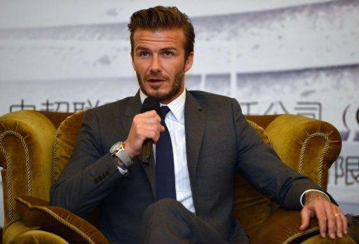 Aficionados a David Beckham en Shanghai deja 7 heridos por Estampida Aficionados a David Beckham en Shanghai deja 7 heridos por Estampida