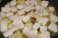 Cazuelita de Bacalao con Patatas Panadera y Huevo Cazuelita de Bacalao con Patatas Panadera y Huevo