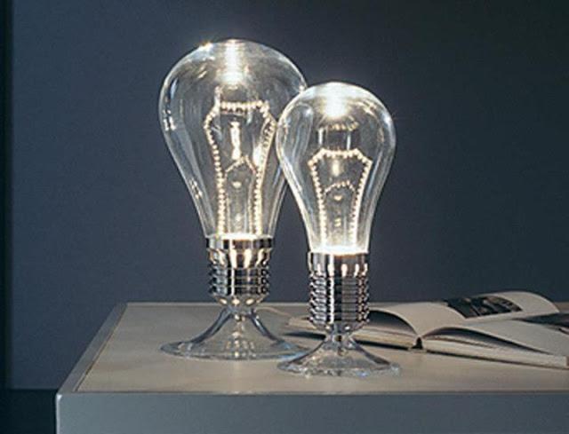 Una Historia con LÁMPARAS Una Historia con LÁMPARAS