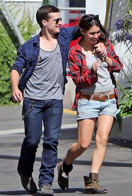Fotos de Josh Hutcherson y su novia Fotos de Josh Hutcherson y su novia