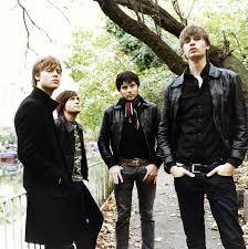 Mando Diao - Dance with somebody (2009) Mando Diao - Dance with somebody (2009)
