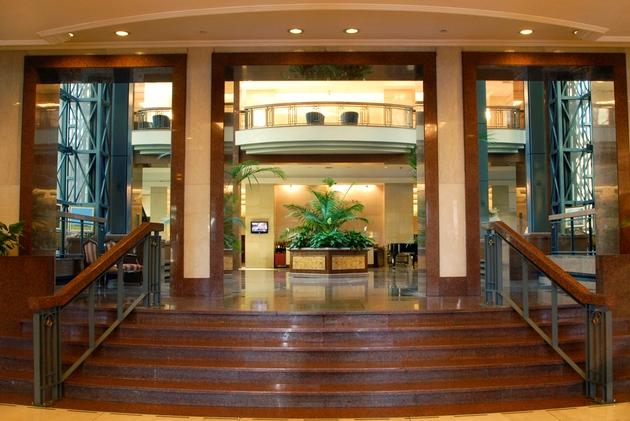 MADURO,DE SILLA DE CHOFER A SUITE PRESIDENCIAL Radisson Montevideo