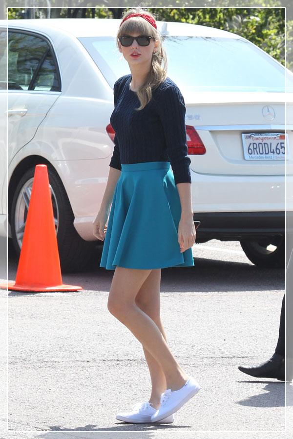 NUEVA TENDENCIA VERANO 2013: FALDAS SKATER how-to-wear-an-a-line-skirt-07
