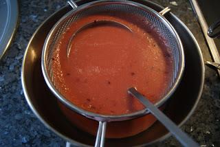 Gazpacho de Cerezas con nube de Queso Cabra Gazpacho de Cerezas con nube de Queso Cabra