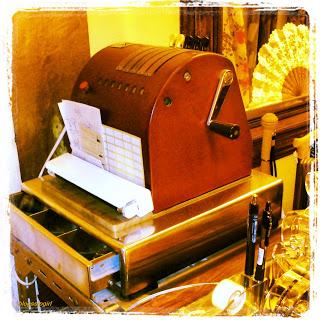 S. TE PRESENTA: FALENAS, MODA Y COMPLEMENTOS S. TE PRESENTA: FALENAS, MODA Y COMPLEMENTOS