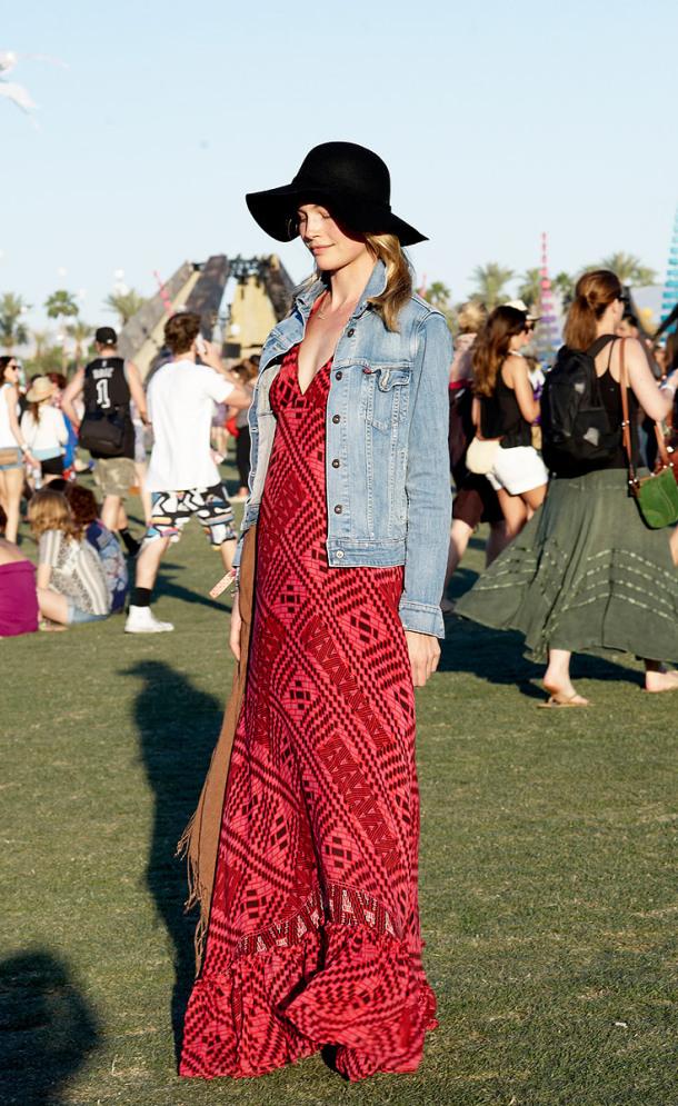 Bohemian street style street-style-coachella-maxi-dress