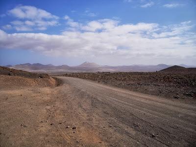 EXCURSION EN BUGGY POR TIERRA DE VOLCANES