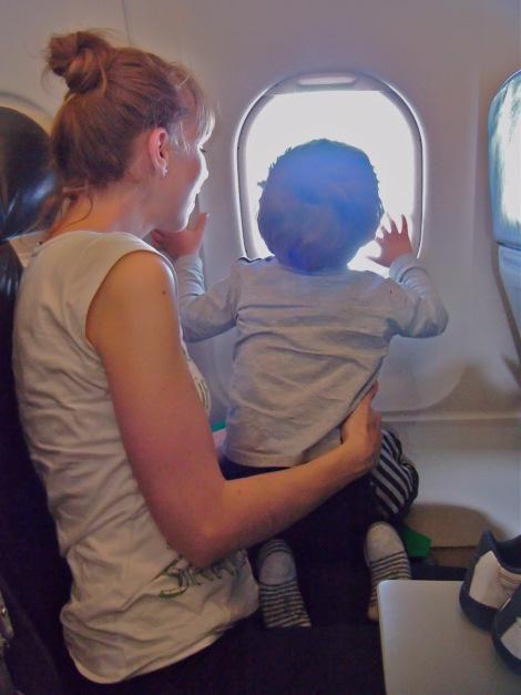 Viajar con niños – Traveling with kids Avión