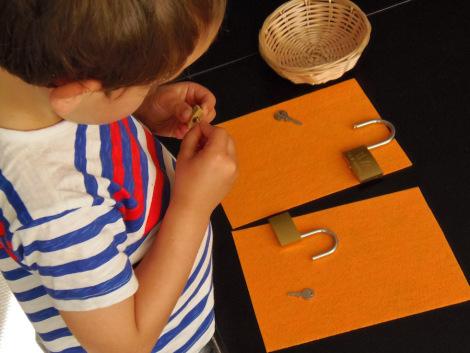 Llaves y Candados – Keys & Padlocks Llaves y candados