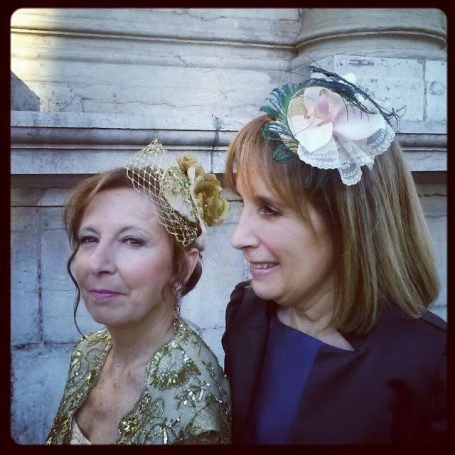 MILA Y VICTORIA MILA Y VICTORIA