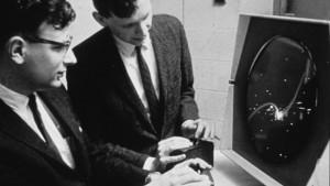 Diez videojuegos que cambiaron la historia (y cinco menciones) 01 SpaceWar 300x169 Diez videojuegos que cambiaron la historia (y cinco menciones)