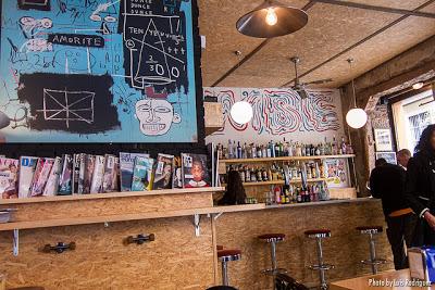 Zombie Bar Un Local Reciclado DSC2993TW Zombie Bar Un Local Reciclado