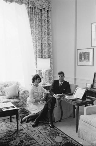 Retratos de Shaw. La Dolce Vita de los Kennedy en la Fundación Loewe