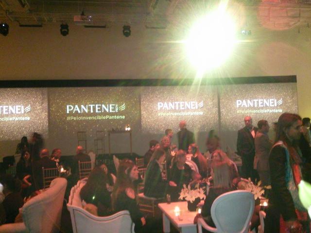 EVENTEANDO CON LEONORA. EVENTEANDO CON LEONORA.