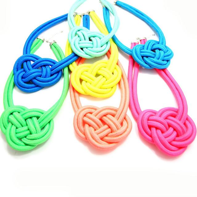 Collares de nudos Collares de nudos