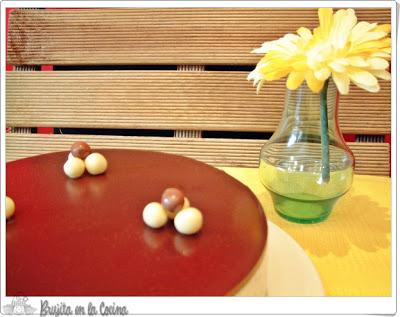 Tarta mousse de stracciatella de mango Tarta mousse de stracciatella de mango