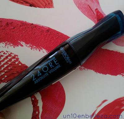 Verano bañado de color con Deborah Milano Verano bañado de color con Deborah Milano