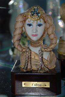 ELEMENTOS DISCORDANTES ELEMENTOS DISCORDANTES