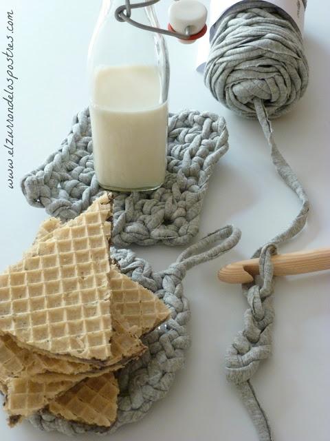 Barquillos Rellenos de Frosting de Oreo Barquillos Rellenos de Frosting de Oreo